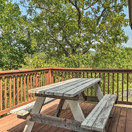 Branson West Cabin With Pool Access And Golfing Zewnętrze zdjęcie