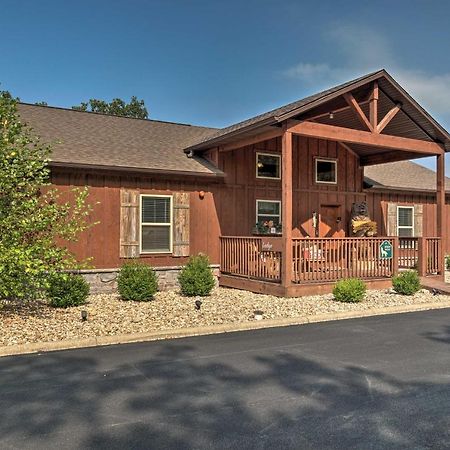 Branson West Cabin With Pool Access And Golfing Zewnętrze zdjęcie