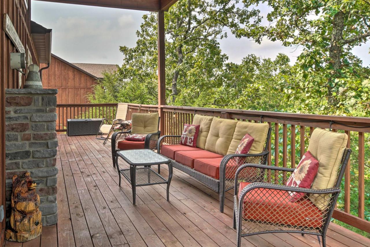 Branson West Cabin With Pool Access And Golfing Zewnętrze zdjęcie