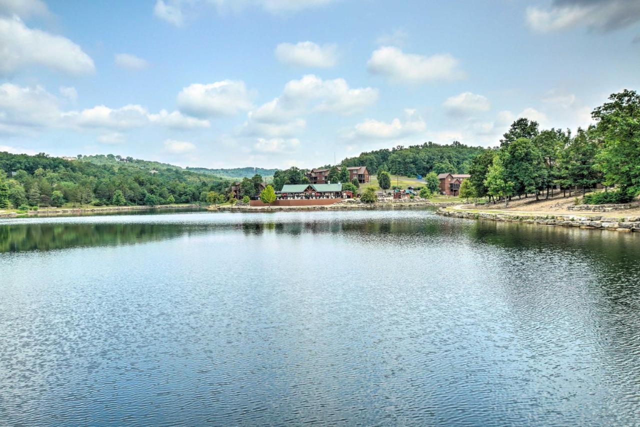 Branson West Cabin With Pool Access And Golfing Zewnętrze zdjęcie