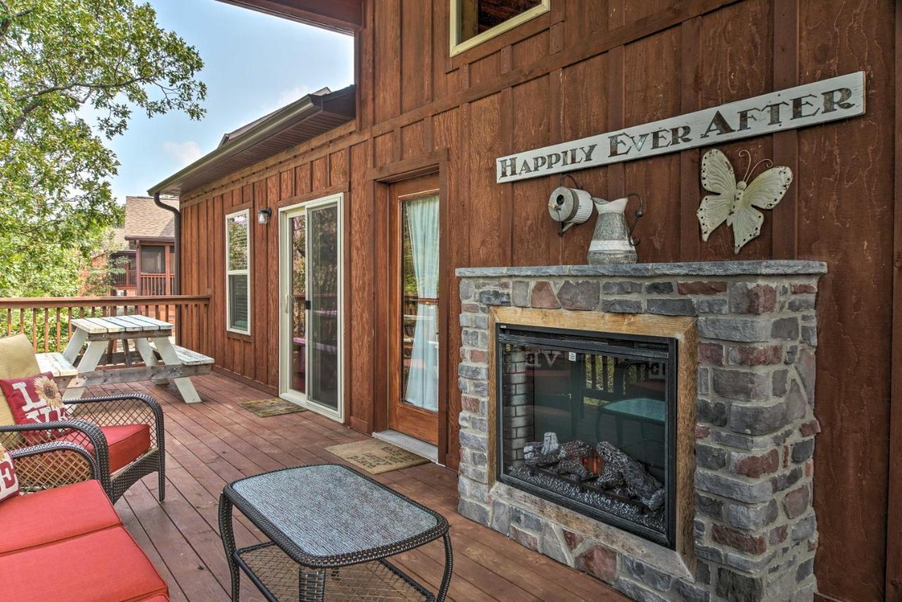 Branson West Cabin With Pool Access And Golfing Zewnętrze zdjęcie